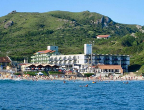  Cris Hotel  Флорианополис